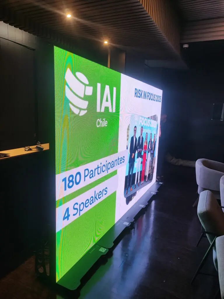 Proyecto DecoLab con pantallas LED profesionales